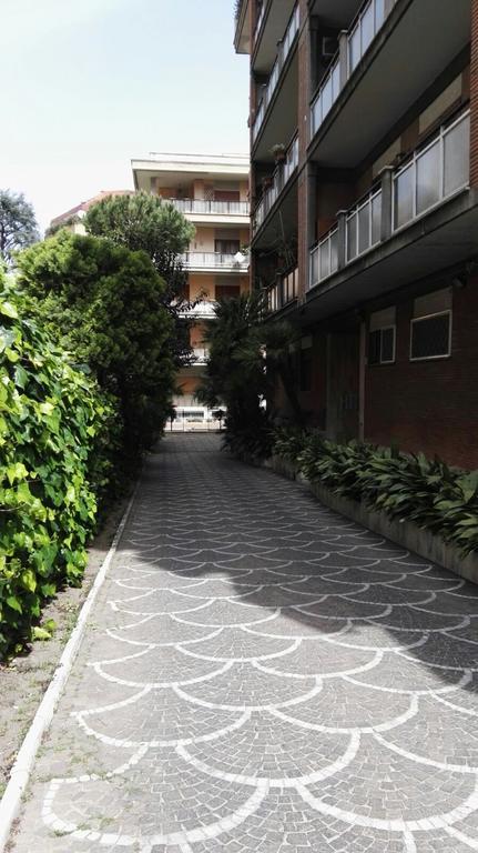 Welcome To Rome B&B Екстер'єр фото