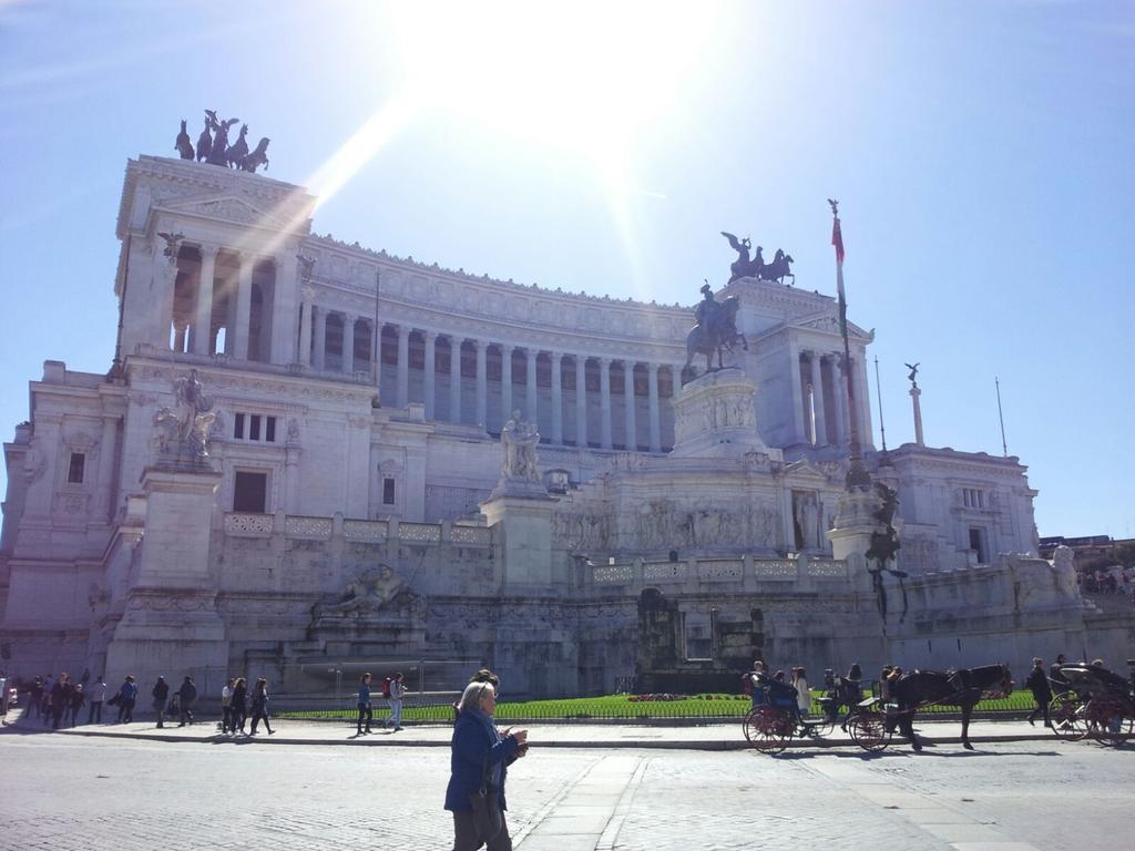Welcome To Rome B&B Екстер'єр фото
